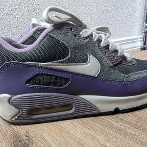 Nike Air Max Sneakers - Black and Purple